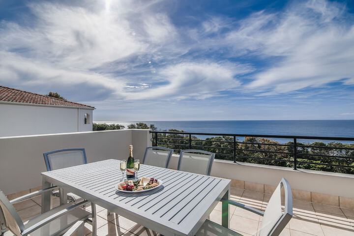 Terrace/Patio 68 of 138