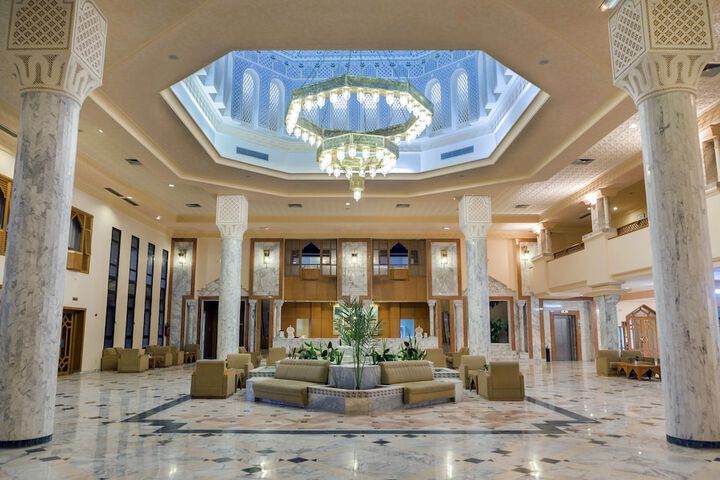 Hotel 2 of 48