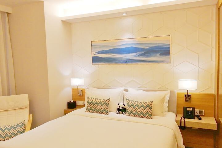 Room 3 of 45