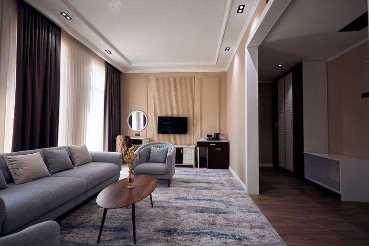 Room 18 of 40