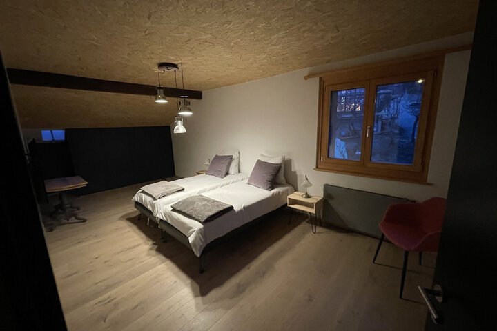 Room 2 of 52