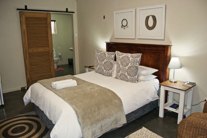 Room 7 of 37