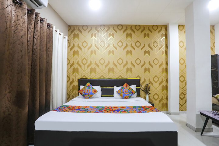 Room 14 of 26
