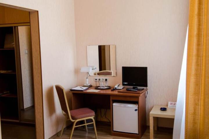Room 9 of 54