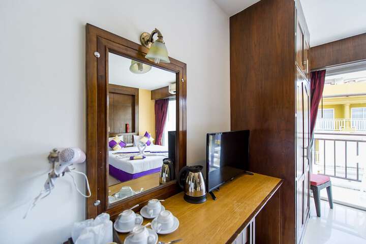 Room 18 of 35
