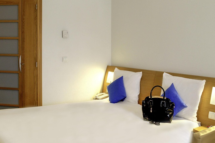 Room 11 of 67