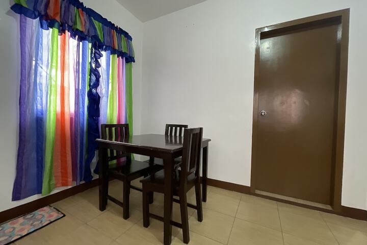 Room 75 of 200