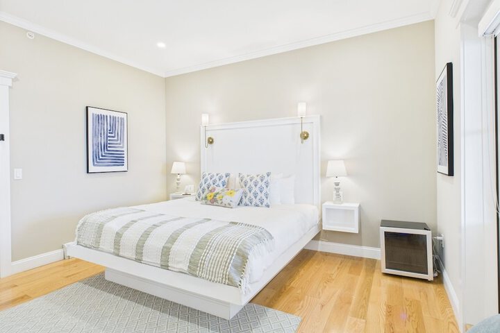 Room 41 of 209