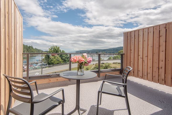 Terrace/Patio 33 of 72