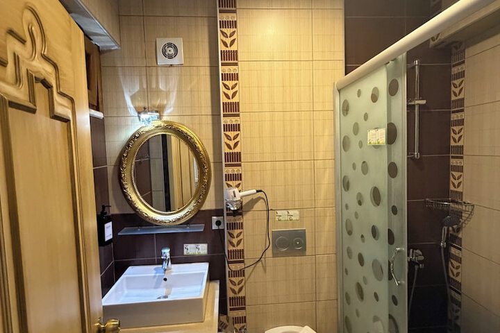 Bathroom Interior Photo