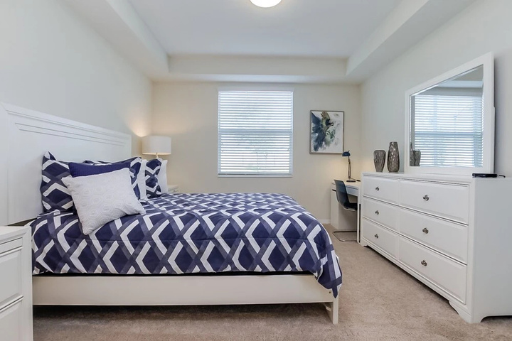 Room 2 of 25