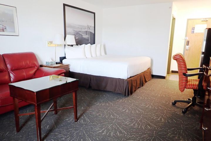 Room 8 of 29