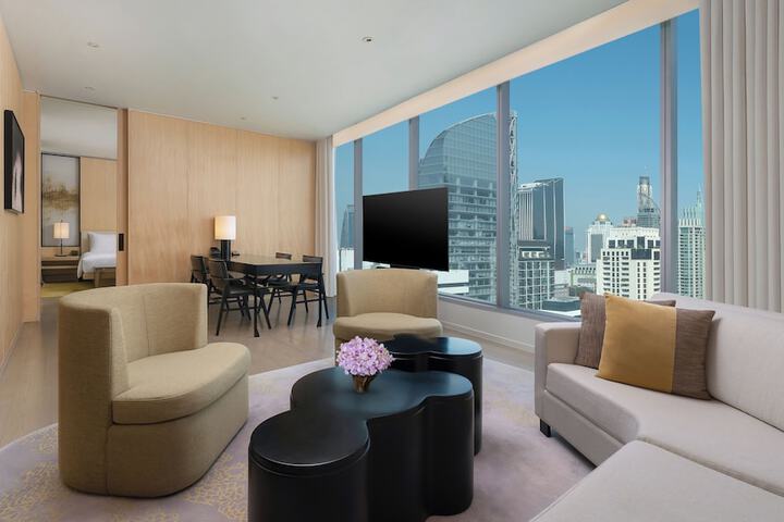 Room 47 of 140