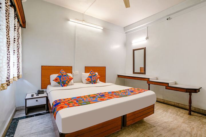 Room 23 of 27