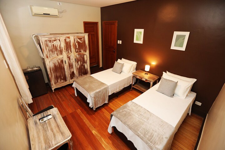 Room 46 of 126