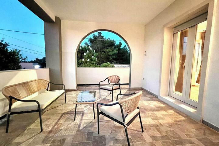 Terrace/Patio 11 of 13