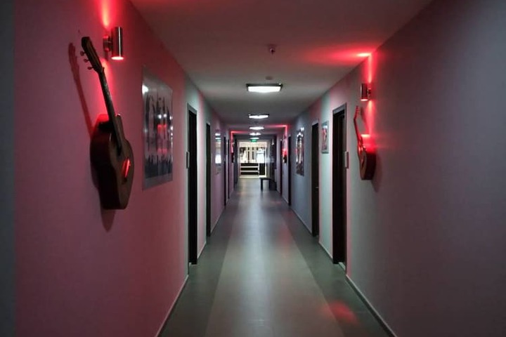 Ballroom/Hall 83 of 101