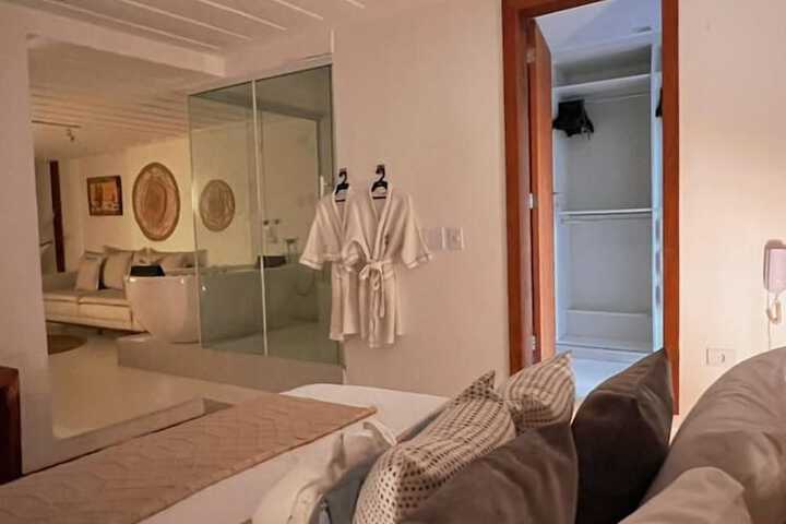 Room 50 of 189