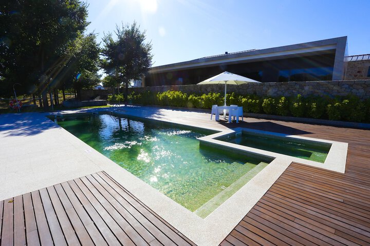Pool Hotel