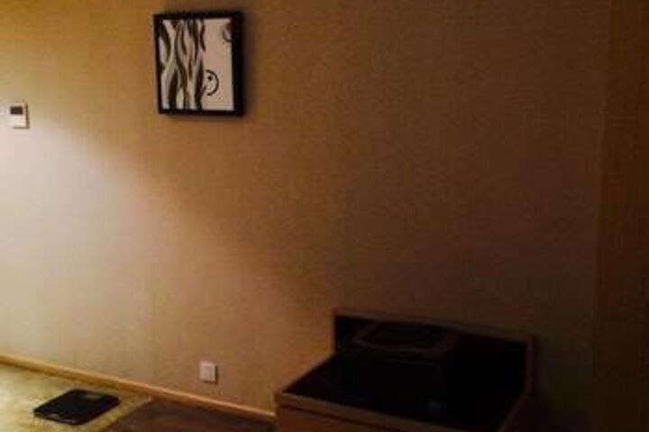 Room 63 of 166