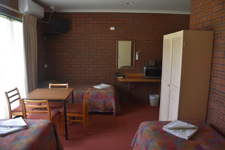 Room 21 of 41