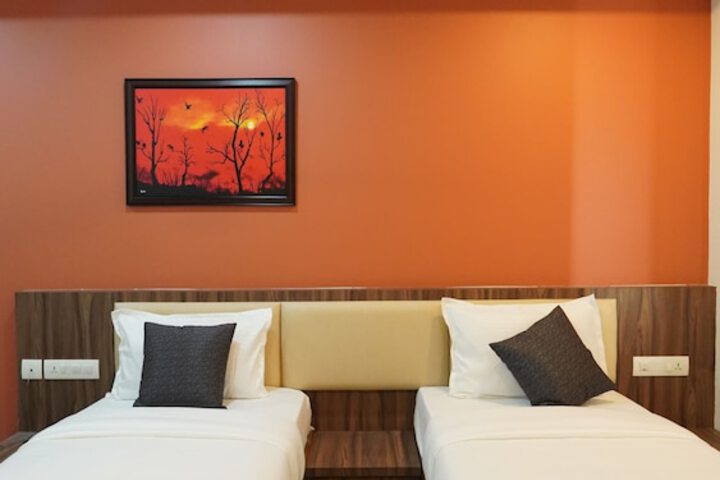 Room 28 of 63