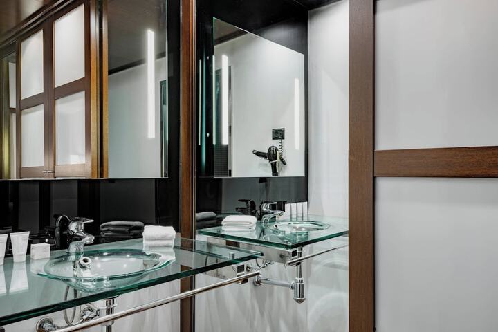 Bath Interior