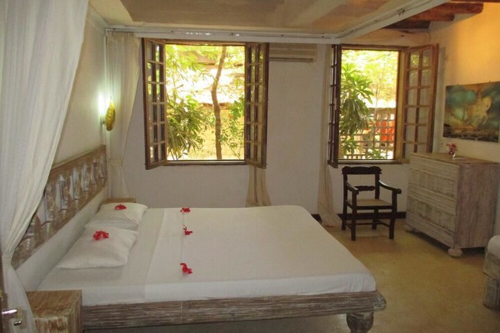 Room 5 of 44