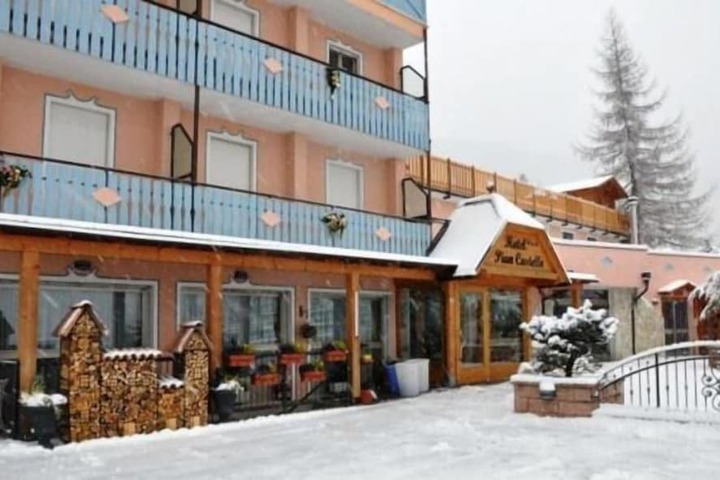 Hotel 41 of 48