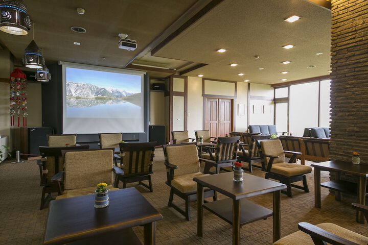 Guest Lobby