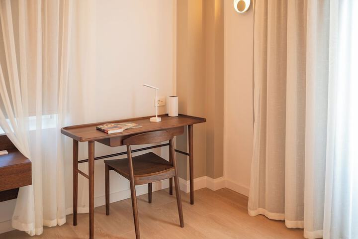 Room 29 of 182