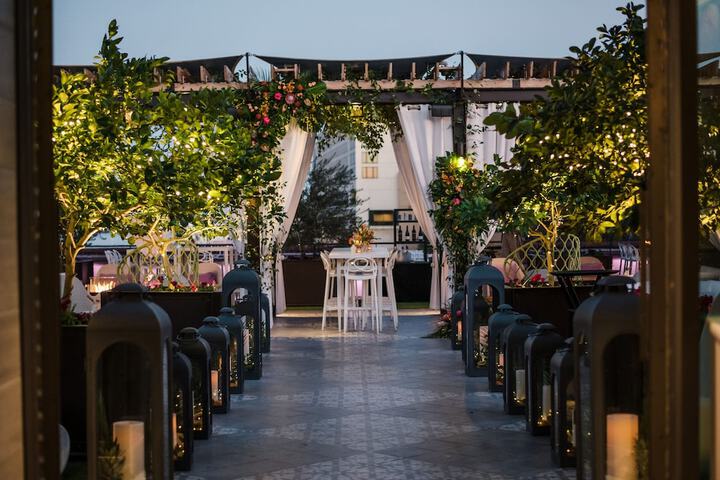 Banquet hall