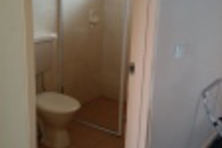 Room 294 of 384