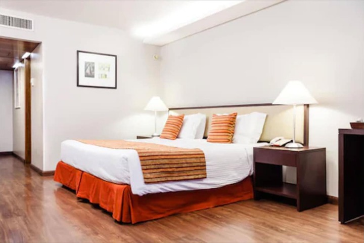 Room 20 of 125