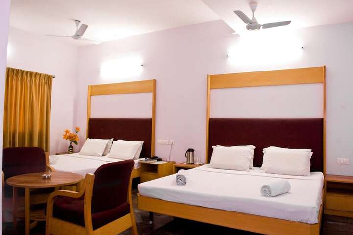 Room 43 of 61