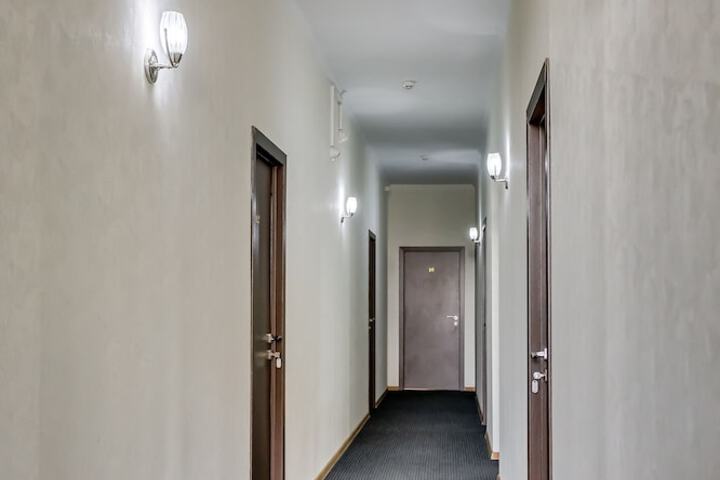 Ballroom/Hall 41 of 43