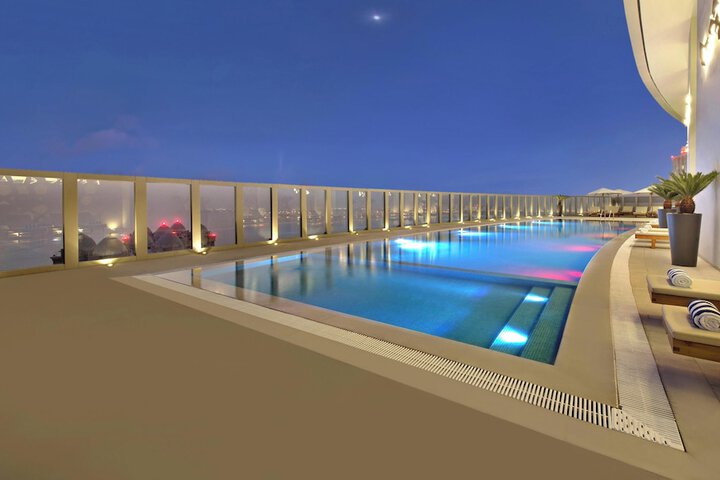 Pool 57 of 72