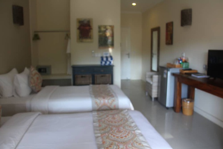 Room 15 of 106