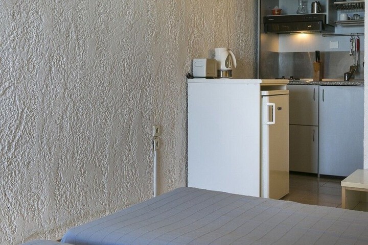 Room 44 of 84