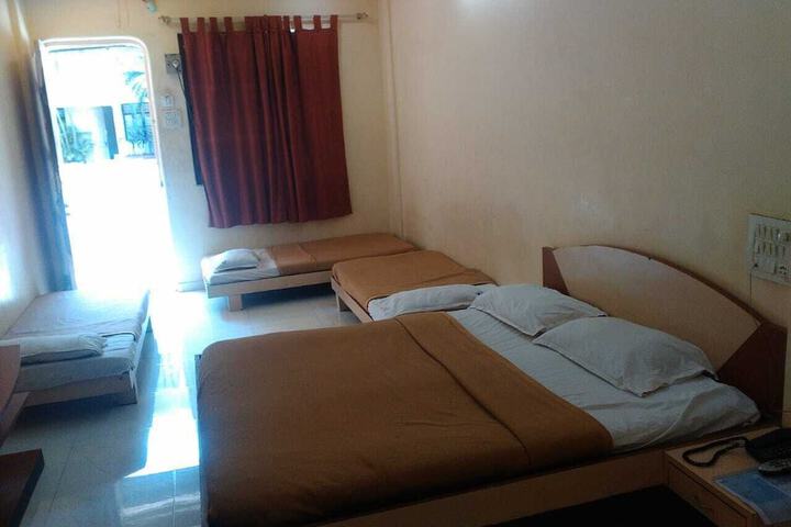 Room 29 of 57