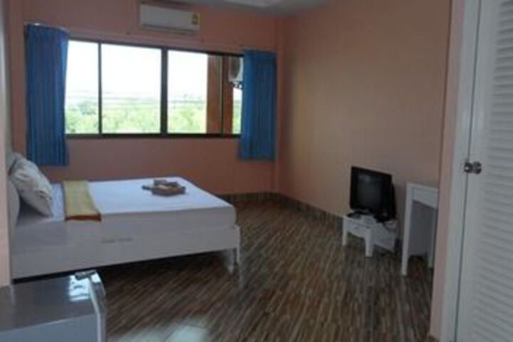 Room 15 of 56