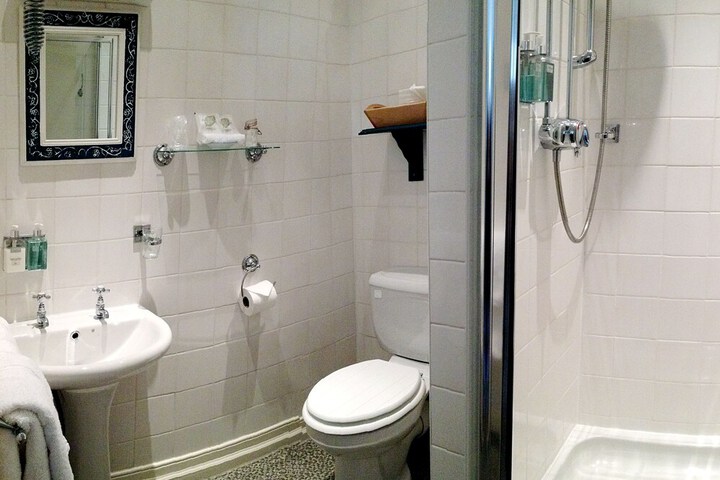 Bath Interior