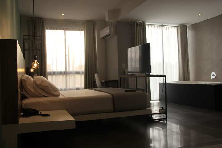 Room 37 of 118