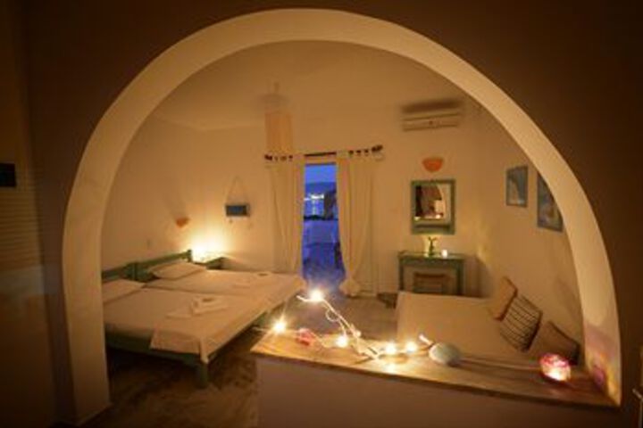 Room 5 of 15