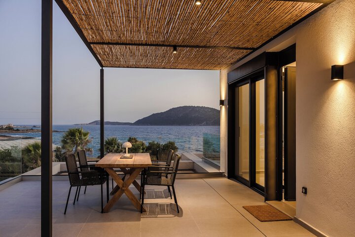 Terrace/Patio 40 of 87
