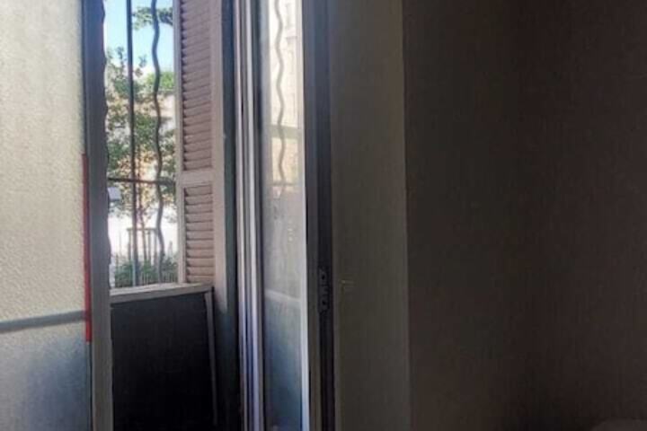 Room 21 of 51