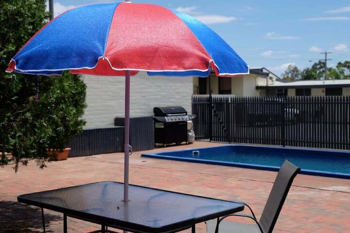 Pool 43 of 64