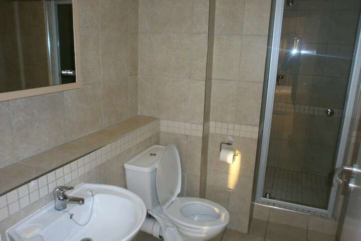 Room 15 of 25