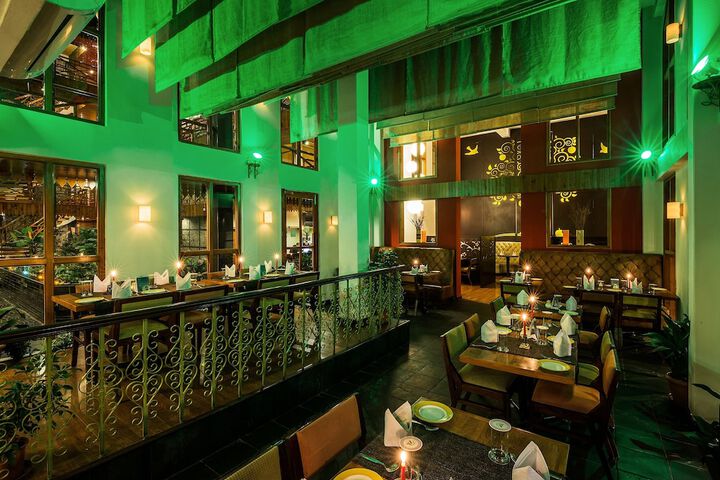 Dining 54 of 120