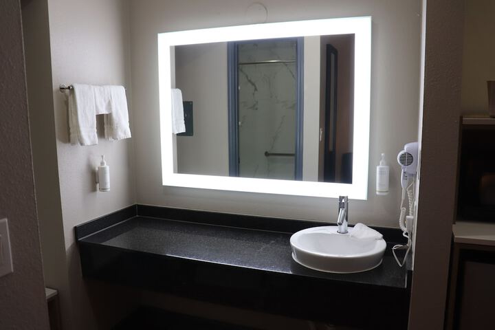 Room 46 of 62